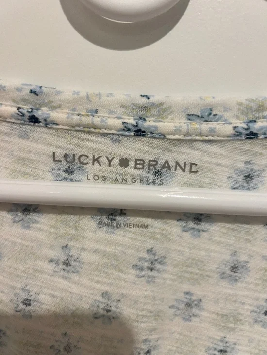 Lucky Brand T Shirt - Picture 5 of 7